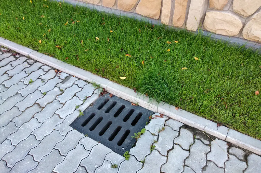 Drainage & Entwässerung Beispiel – Die Gärtner Profis Drainage & Entwässerung Beispiel – Die Gärtner Profis